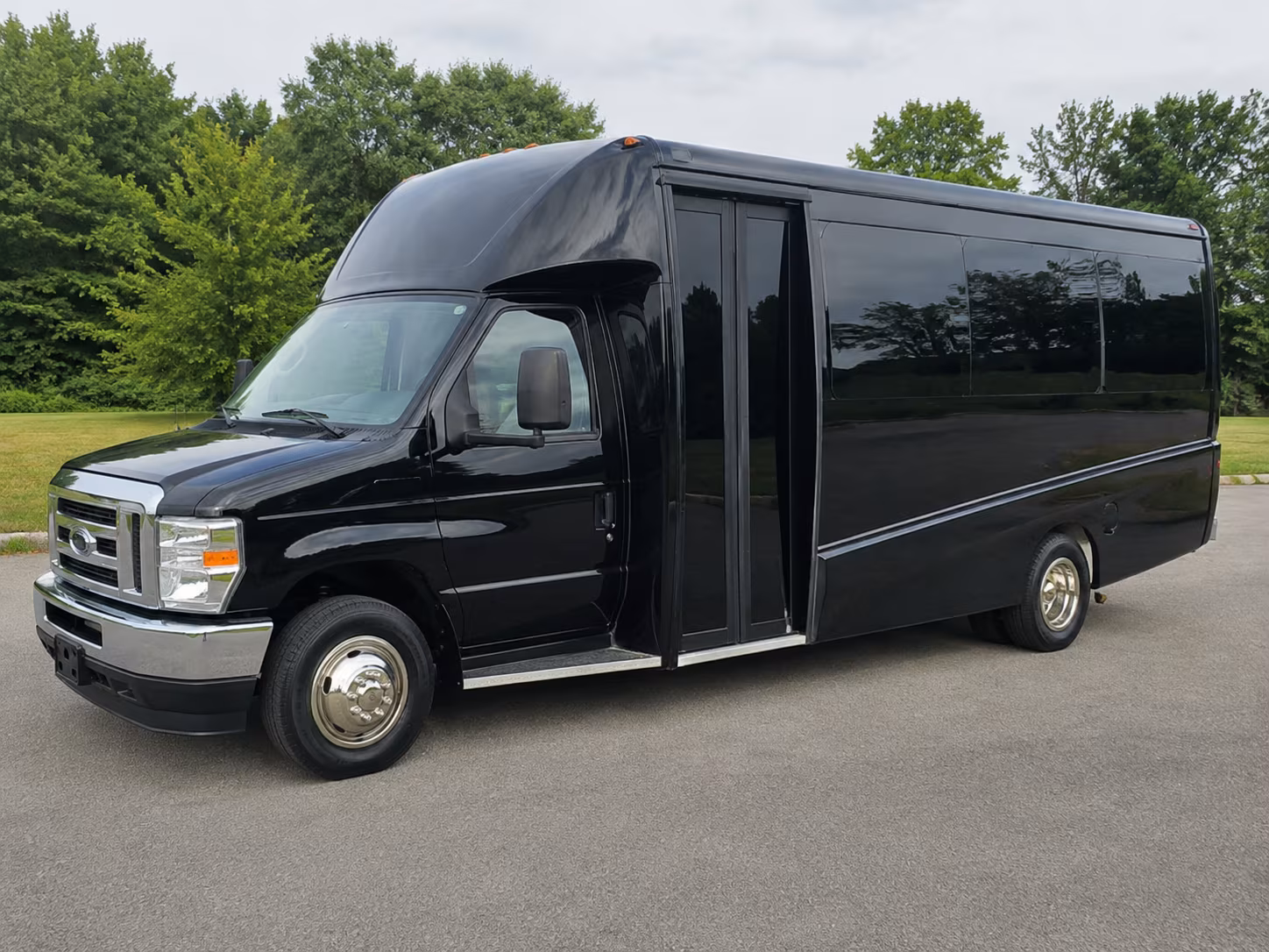 gainesville private event transportation onboard seating